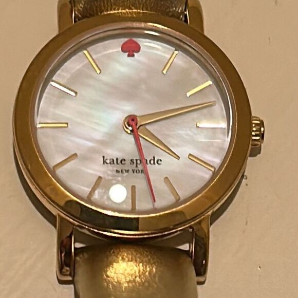Kate Spade Gold Tone Watch Metallic Leather Band Minimalist Preppy Old Money - Picture 2 of 12